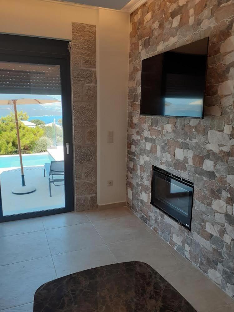 Ionian Stone Luxury Villa Nikiana Exteriör bild